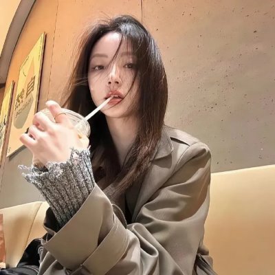向下扭曲